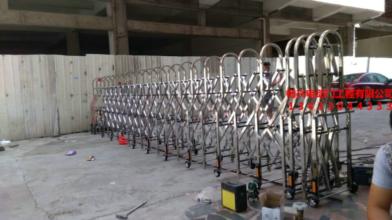 東莞市新潮彩印電動伸縮門安裝